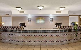 Days Inn By Wyndham Tucson City Center